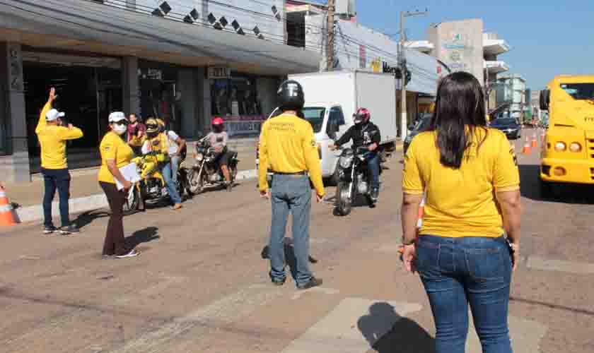 Detran alerta motociclistas sobre obrigatoriedade do uso de equipamentos básicos de segurança