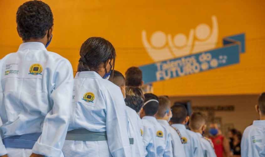 Alunos do Taekwondo realizam Exame de Graduação