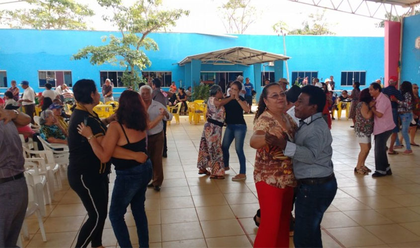 Em mensagem, Semasf homenageia pais de Porto Velho