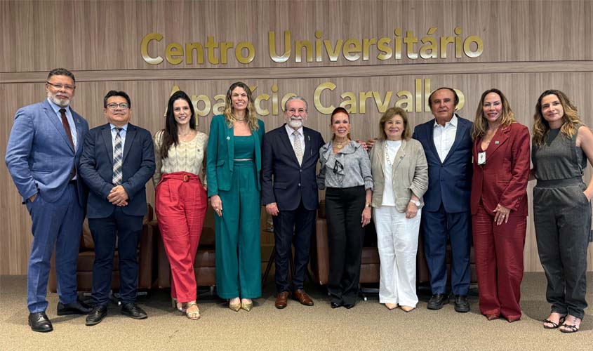 Presidente do CFM palestra para acadêmicos de Medicina