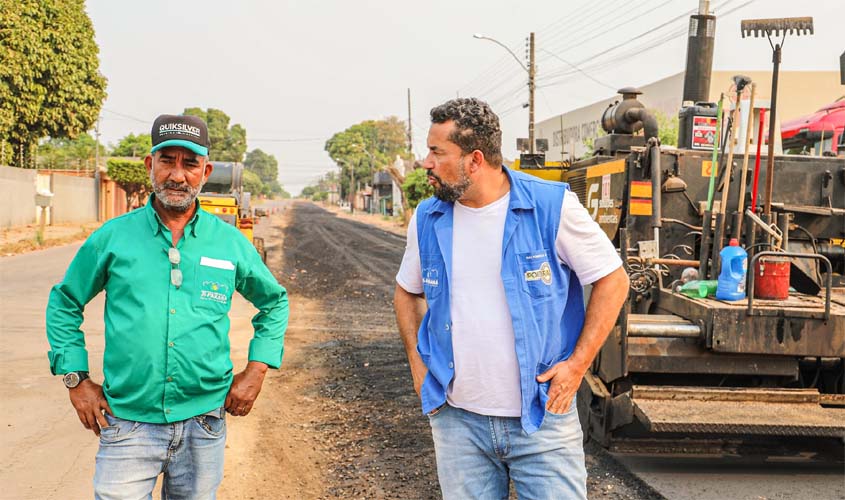 Semosp inicia pavimentação em pista duplicada da T-26