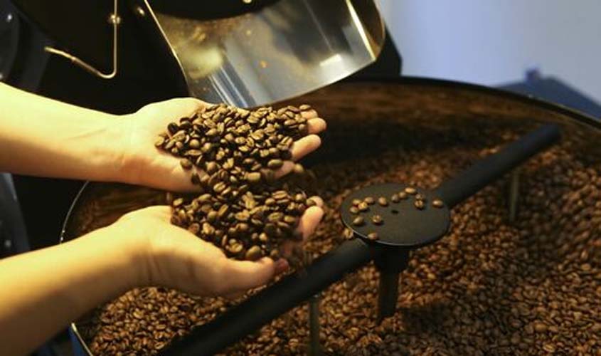 Preço do café arábica registra baixa nesta quarta-feira (8)