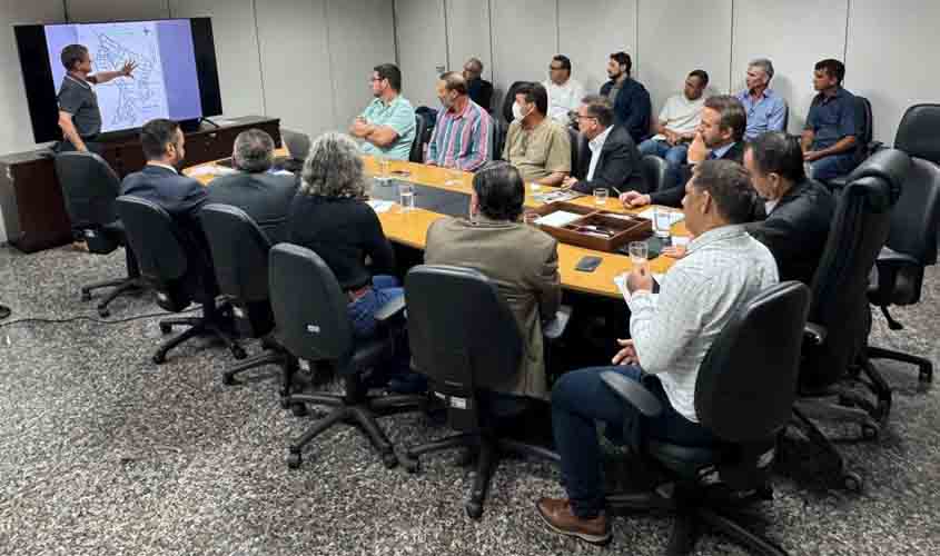 Situação de moradores da Resex Jaci Paraná é discutida em encontro com o Governo do Estado