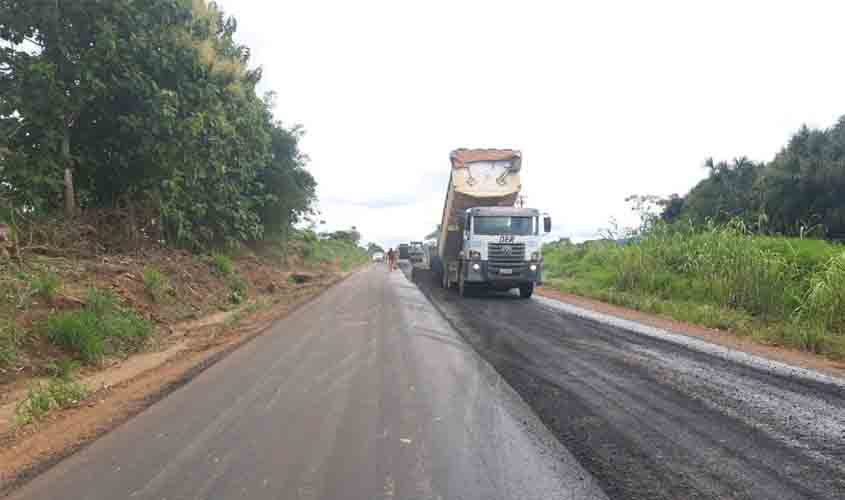 Rodovia 470 é recuperada pelo DER; trabalhos vão garantir melhor trafegabilidade na região