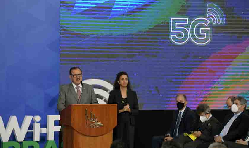 Na assinatura dos atos de autorização do 5G, Humberto Martins diz que tecnologia vai revolucionar a Justiça