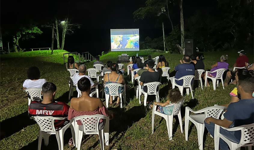 Lago do Cuniã recebe filmes em sessão especial sobre a vida ribeirinha