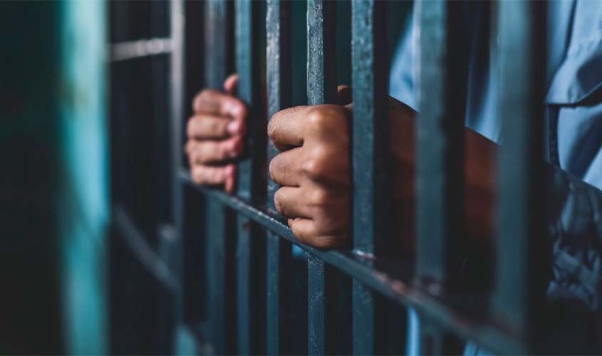 Comparsa de feminicídio volta a ser preso em Porto Velho