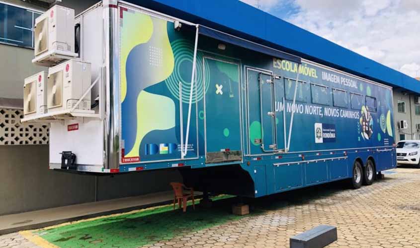 Escola Móvel do Idep está com inscrições abertas para curso de Manicure e Pedicure, até sexta-feira, 10