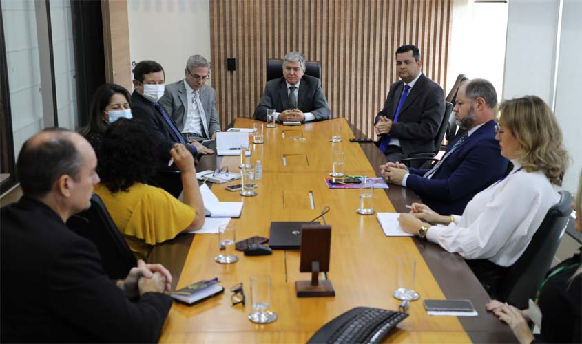 Em reunião com gestores, presidente do TJRO faz balanço de desafios e perspectivas para o ano