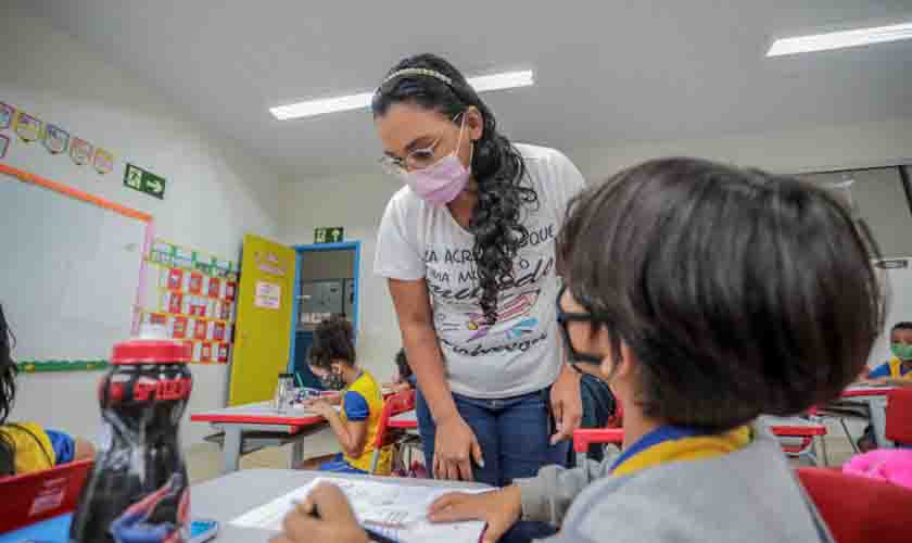 Porto Velho financia bolsas de mestrado em educação a professores da rede municipal