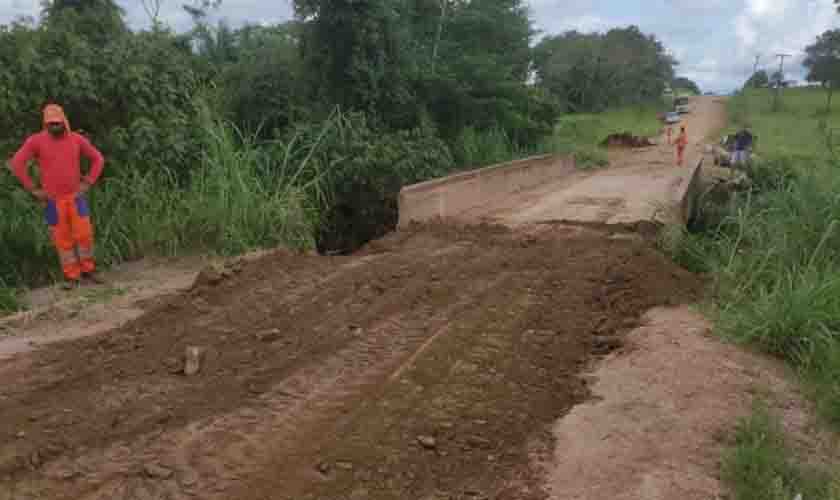 Ação rápida do DER garante acesso em três rodovias na região da Zona da Mata após forte chuva