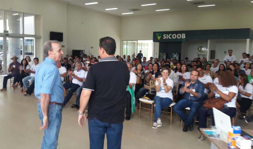 Maurão participa de entrega de novos aparelhos ao Hospital de Câncer da Amazônia