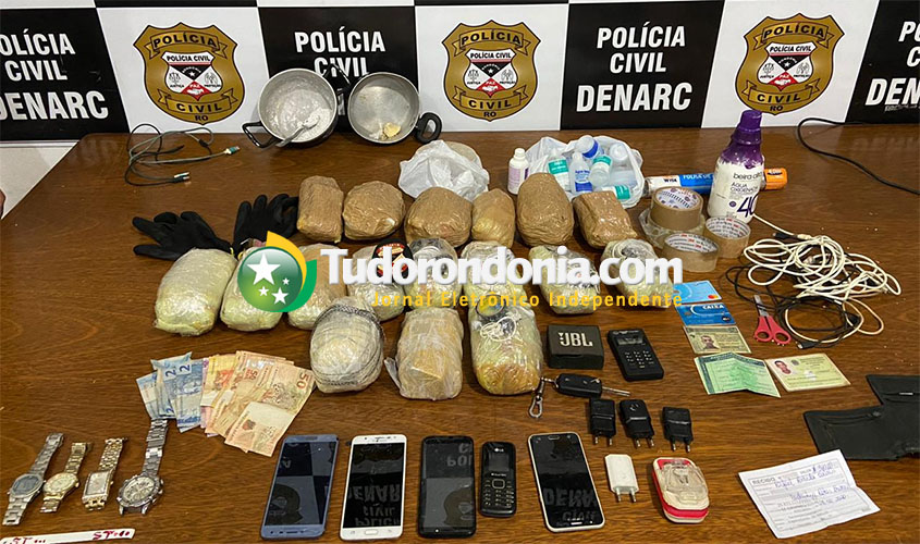 Polícia Civil prende cinco membros de facção com drogas, celulares que seriam levados para presídio da capital