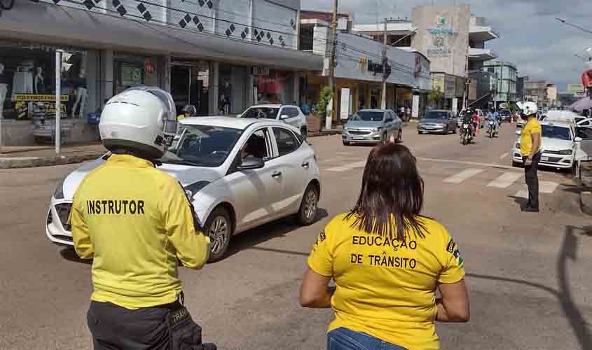 Operação 'Trânsito Livre' do Detran orienta condutores nas vias de Porto Velho
