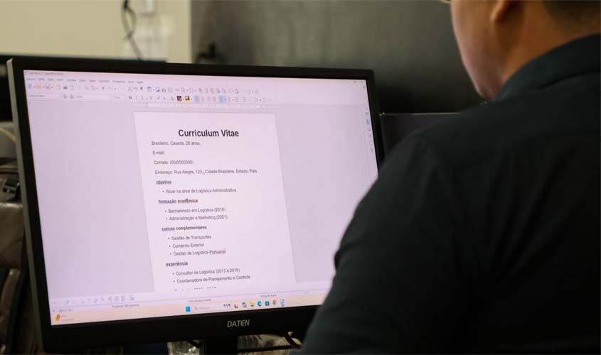 Sine de Porto Velho ajuda na busca por emprego