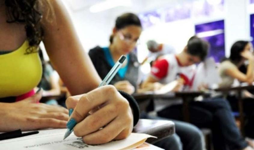 Gratuidade no Enem será automática para estudante de escola pública