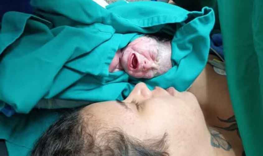 Parto raro de trigêmeas univitelinas é realizado na nova maternidade do Hospital de Base, em Porto Velho