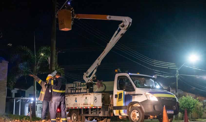 Bairro Lagoa recebe melhorias na iluminação