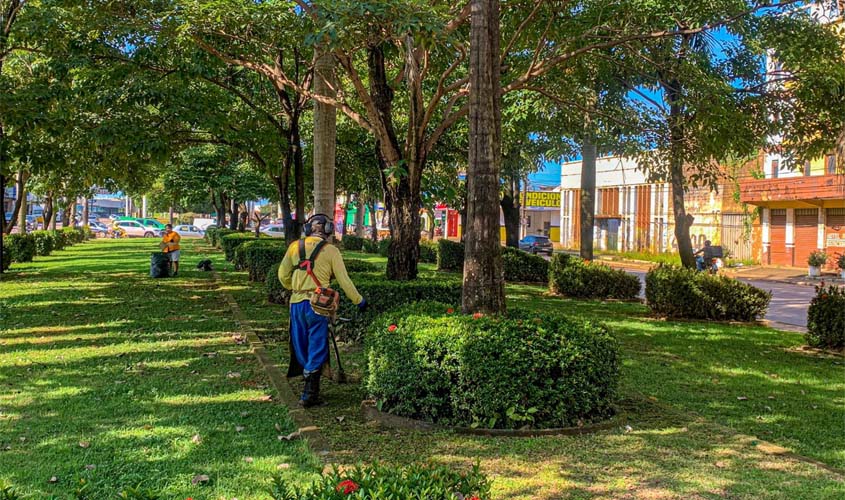 Limpeza urbana chega a regiões de Porto Velho