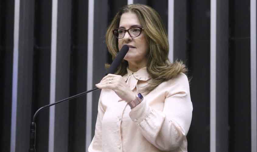 Câmara aprova projeto que reforça medida protetiva em caso de aproximação do agressor