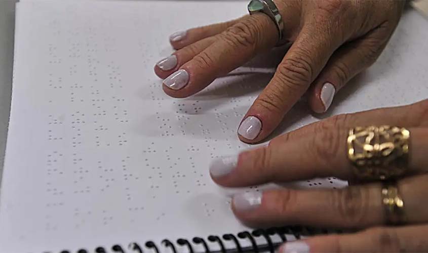 IA e cuidado multiprofissional ajudam na reabilitação visual