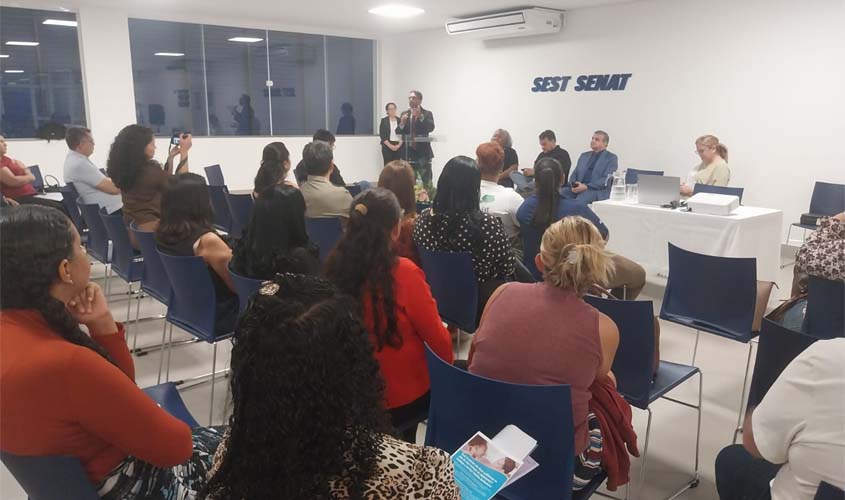 Prefeitura capacita famílias para o Serviço Família Acolhedora