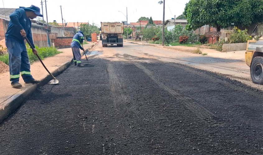 Prefeitura reforça tapa-buracos para melhorar o trânsito