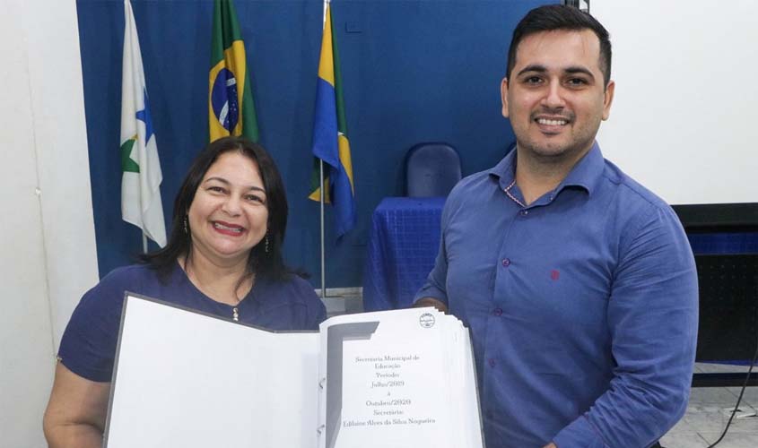 Novo secretário da Educação é apresentado a servidores