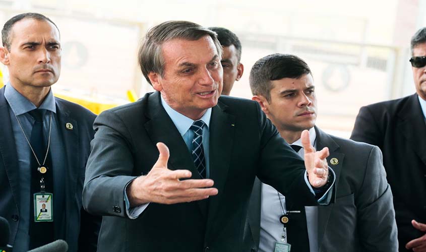 Bolsonaro pede revogação de medida que excluiu atividades de MEI