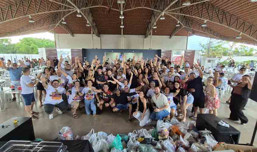 Festa dos Jornalistas arrecada quase uma tonelada de alimentos