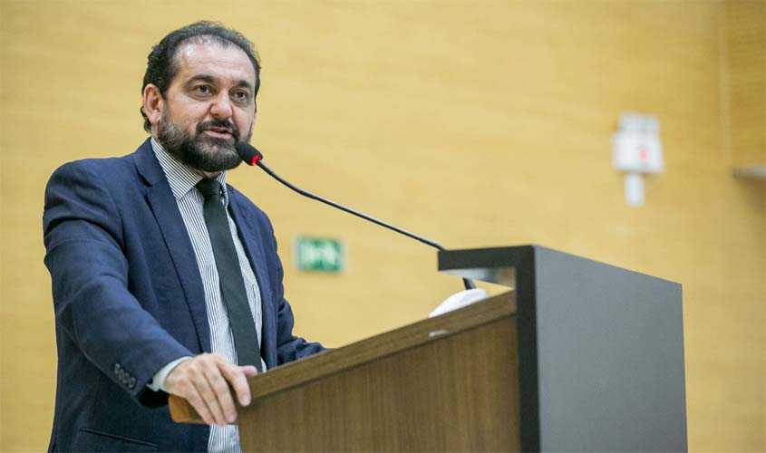 Lei de Laerte Gomes reforça prevenção do câncer em RO