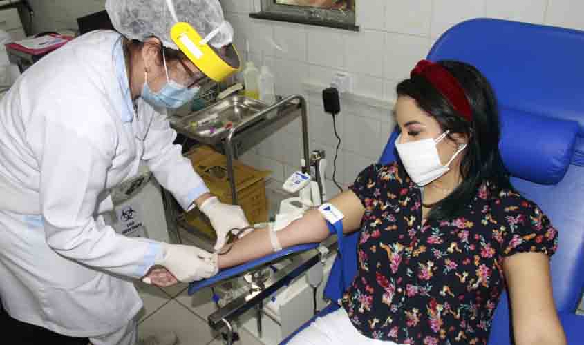 Doação de sangue pode ser feita mesmo durante pandemia da Covid-19, orienta Fhemeron