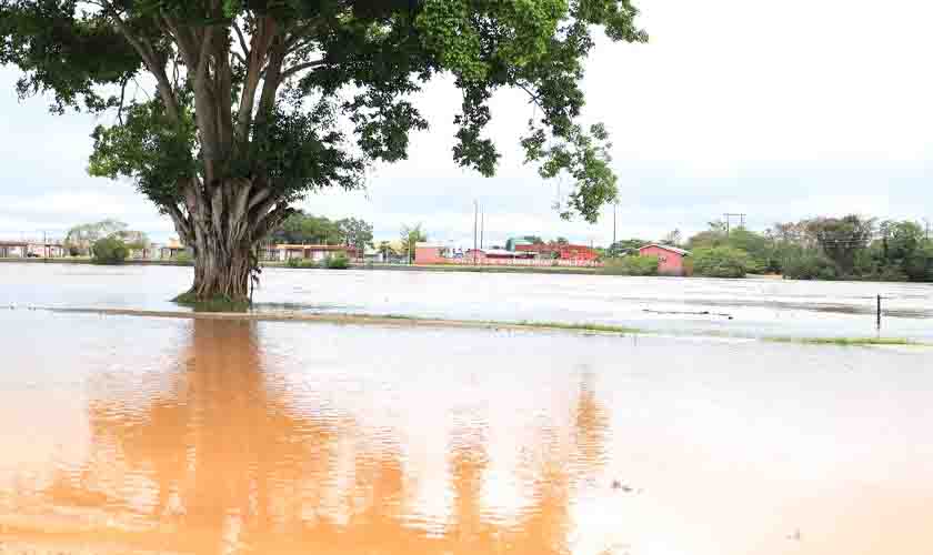 Nível do rio Machado ultrapassa os 11 metros de profundidade
