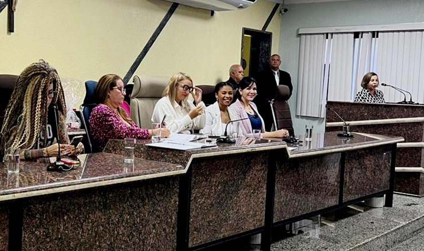 Coordenadoria da Mulher do TJRO é homenageada na Câmara de Vereadores