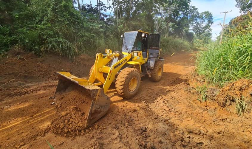 Prefeitura e Estado trabalham na recuperação da Estrada do Belmont, em Porto Velho