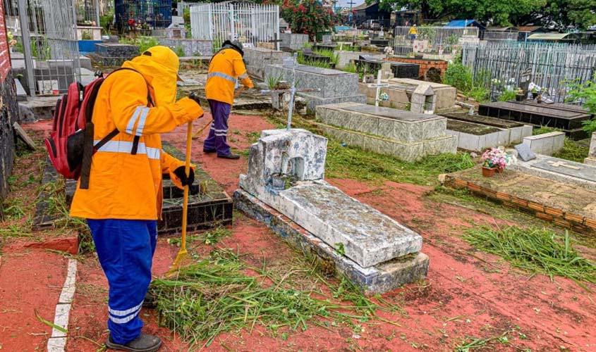 Prefeitura de Porto Velho realiza mutirão de limpeza no Cemitério Santo Antônio