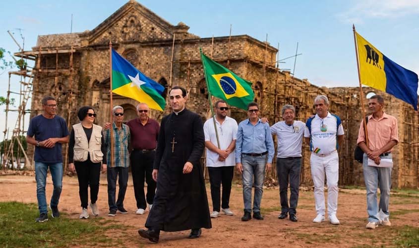 Jornalistas criticam retirada do nome da Praça João Nicoletti