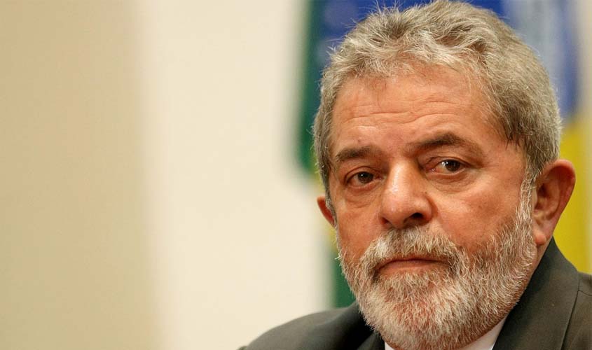 MPF desarquiva inquérito contra Lula ligado ao mensalão