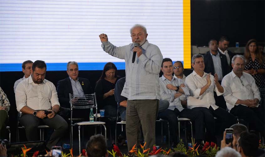 Lula diz que polícia não pode confundir pessoas pobres com bandidos