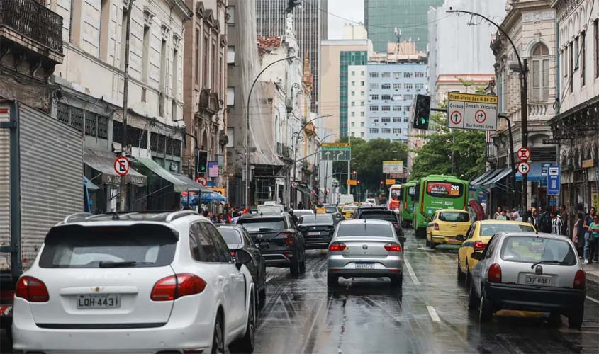 Adesivo eleitoral pode causar perda do seguro
