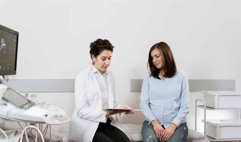 Quais são os fatores de risco para câncer de mama?