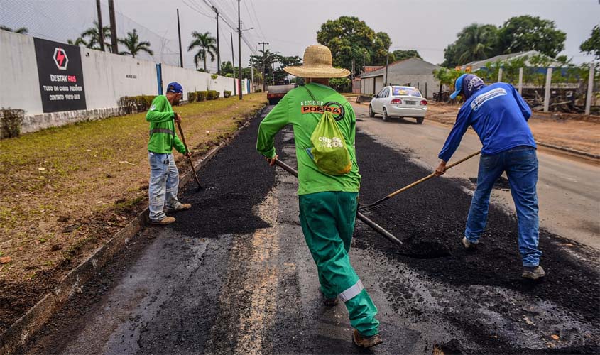 Mais de 20 quilômetros de ruas danificadas por rede de esgoto são recuperados