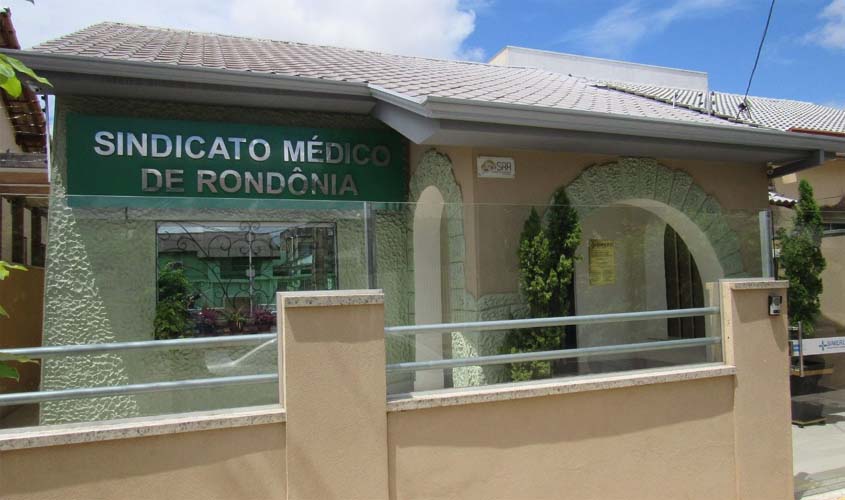 FMB, Simero e sindicatos de base posicionam-se contra edital de abertura de novos cursos de medicina