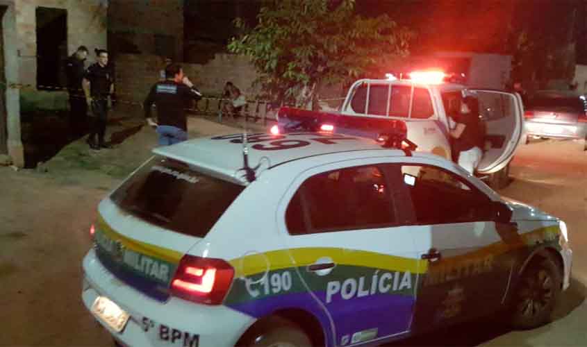 Homem é morto com cinco tiros dentro de sua casa em Cujubim
