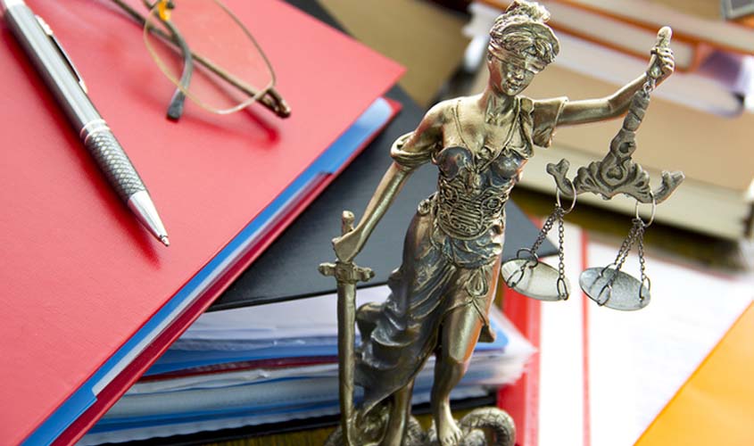 CLT impede recurso de trabalhador acidentado