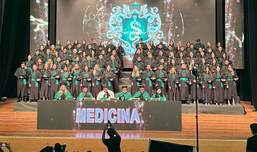 FIMCA forma 90 médicos em RO com melhor conceito