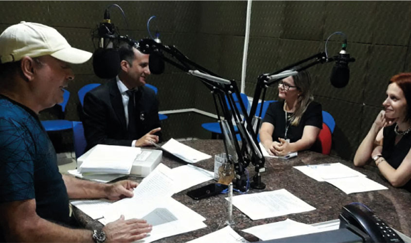 Magistrado e psicóloga do TJRO participam de roda de conversa em rádio