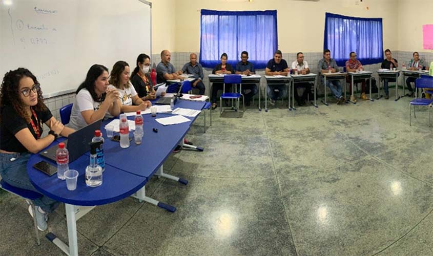 Força-Tarefa do Transporte Escolar do MPRO promove reunião com diretores de escolas ribeirinhas