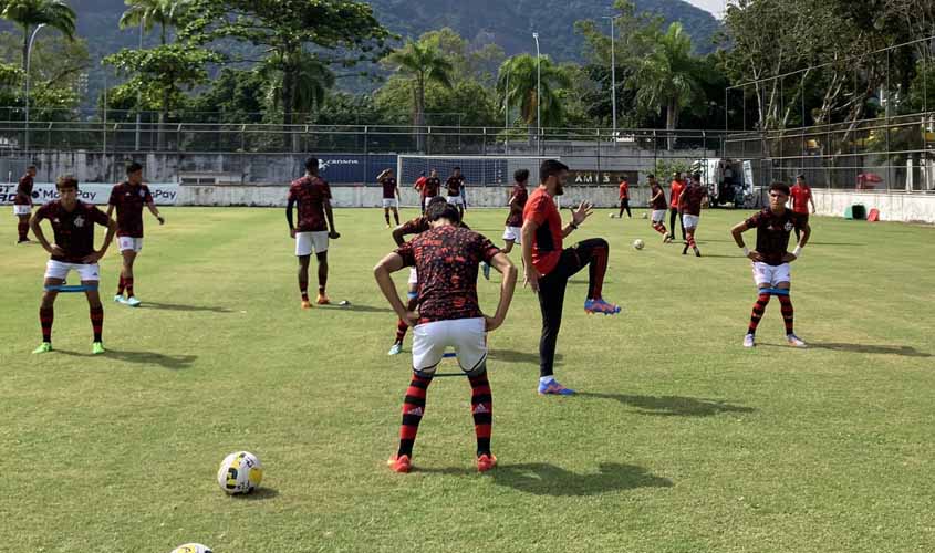 Quando Vítor Pereira balança no Flamengo, as questões sobre o comportamento futebolístico voltam a surgir
