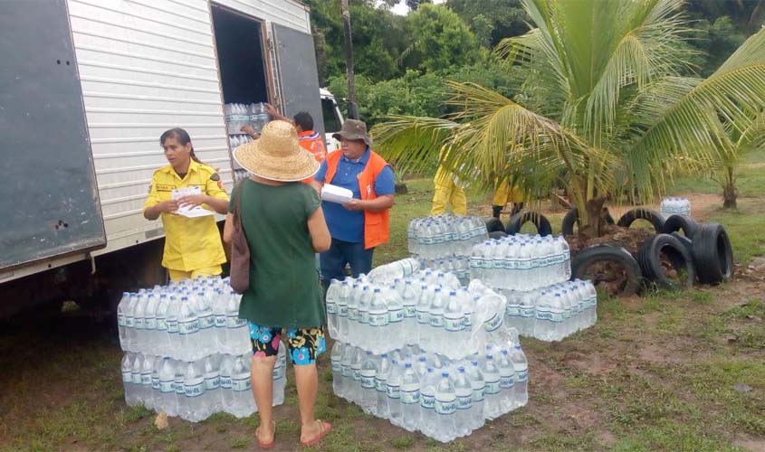 Defesa Civil e Emater estão nas comunidades Maravilha l e ll e Niterói analisando a produção agrícola